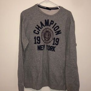 vintage champion crew neck